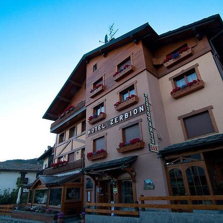 Hotel Zerbion Torgnon Exterior foto